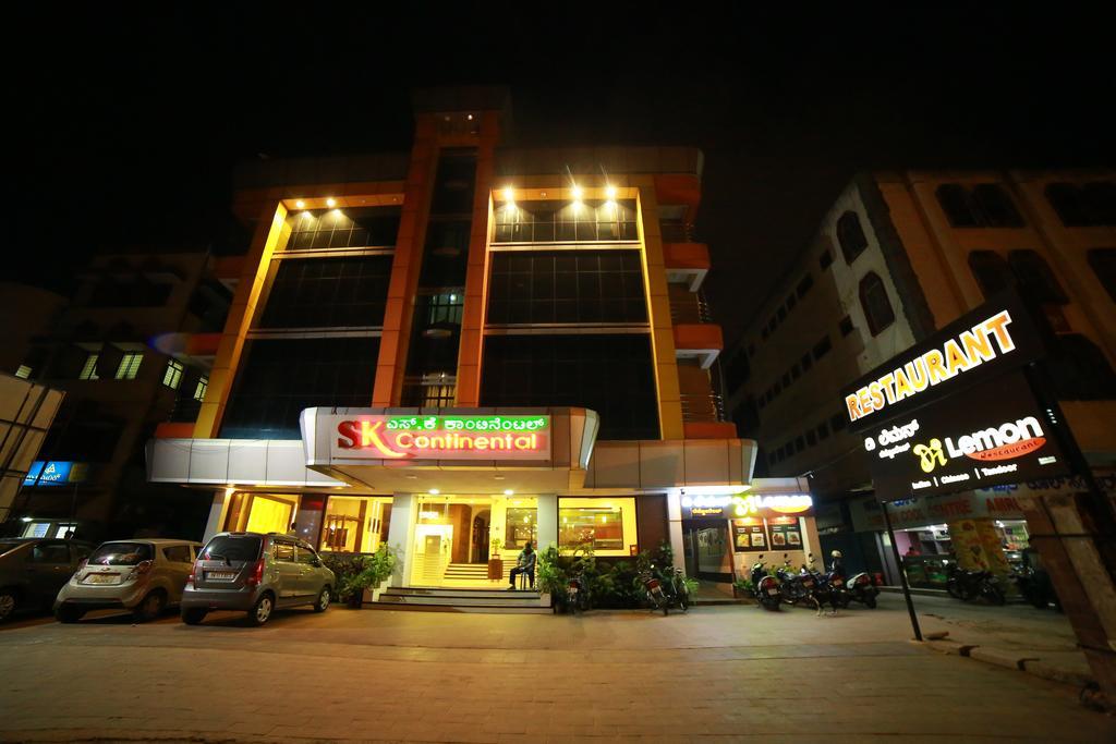Qik Stay @ S.K. Continental Mysore Buitenkant foto